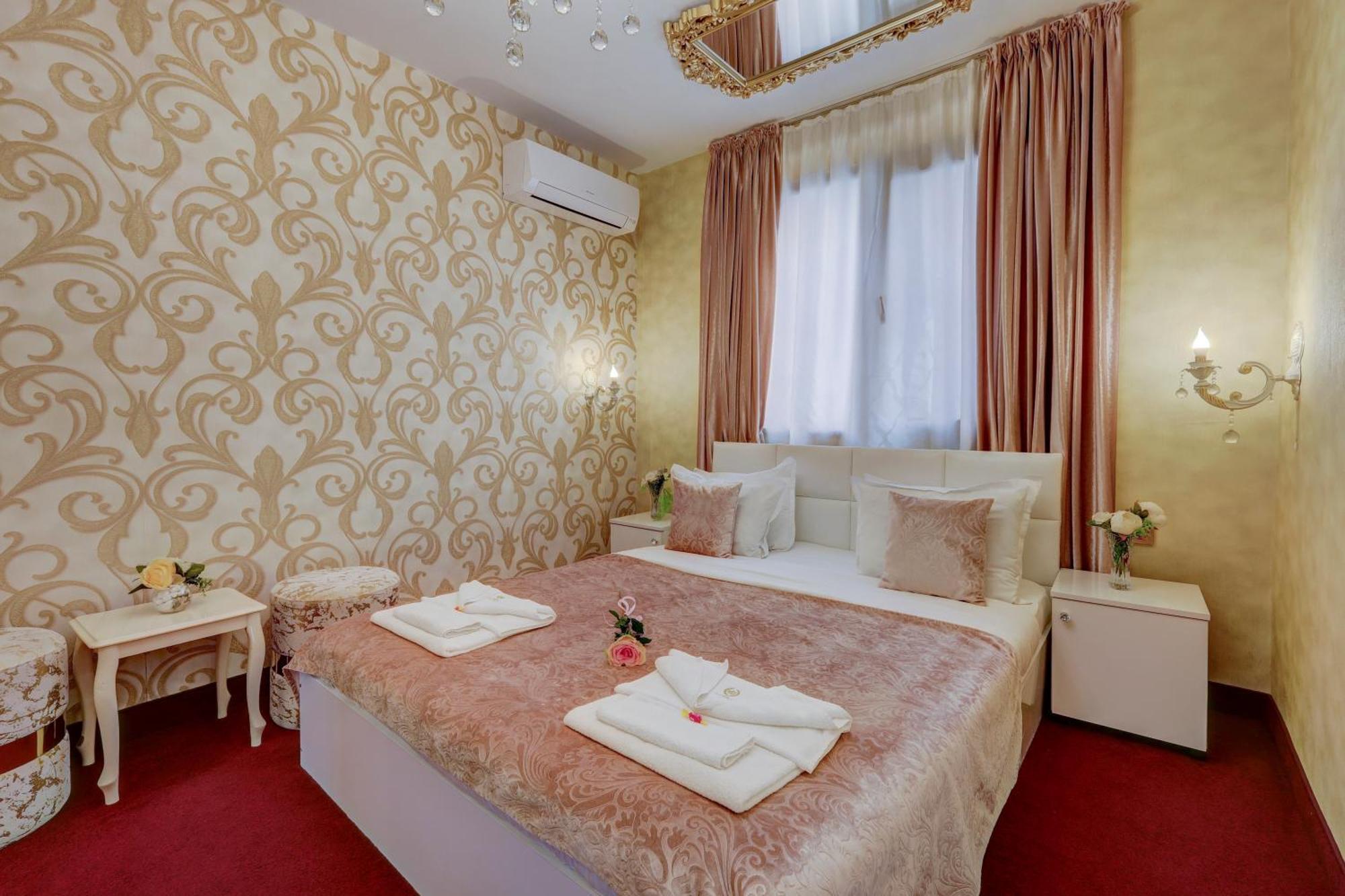 Hotel Imperia Varna Exterior photo